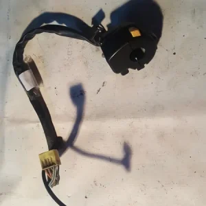 SUZUKI SWITCH ASSY, HANDLE RH - 37200-17G50 Artisanat